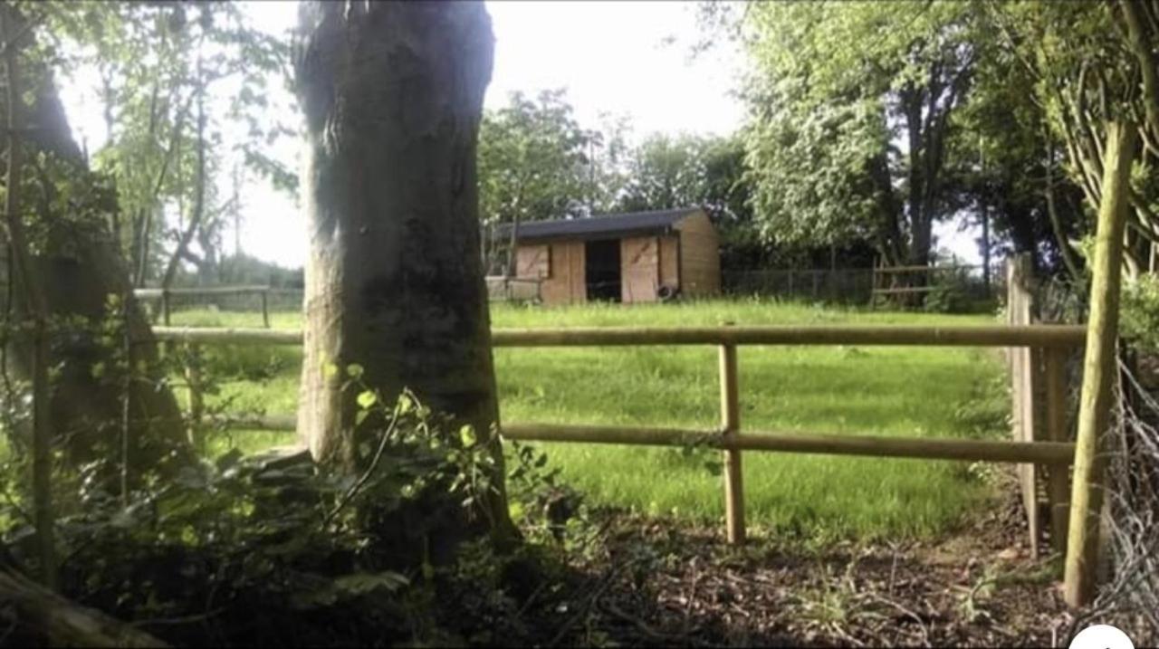 Badgers Burrow Hotel Colwall ภายนอก รูปภาพ
