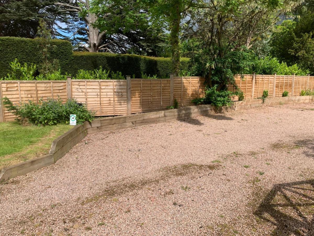 Badgers Burrow Hotel Colwall ภายนอก รูปภาพ